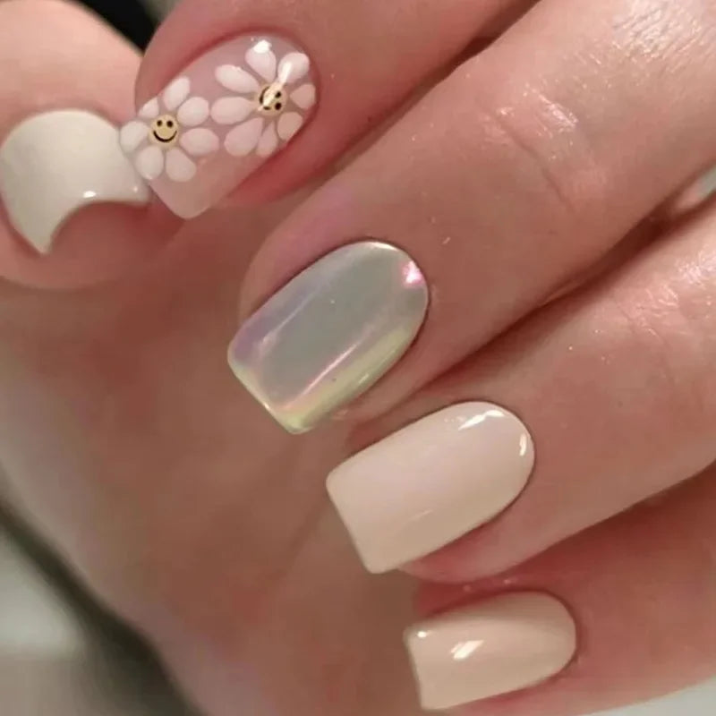24 Pcs Cute Mini Flower Press On Nails