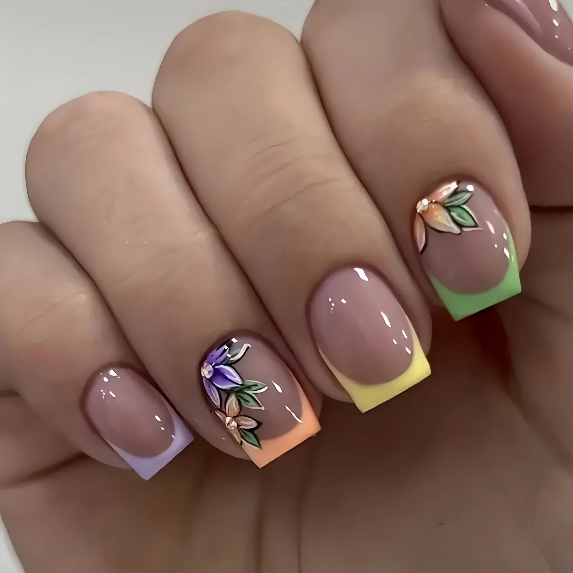 24 Pcs Cute Mini Flower Press On Nails