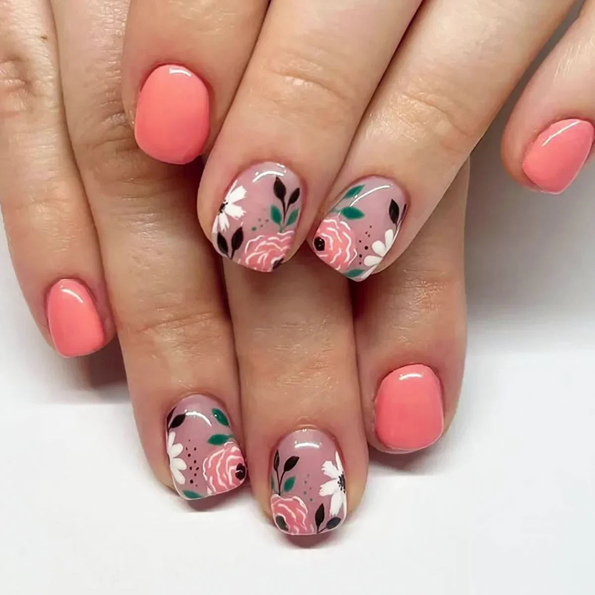 24 Pcs Cute Mini Flower Press On Nails