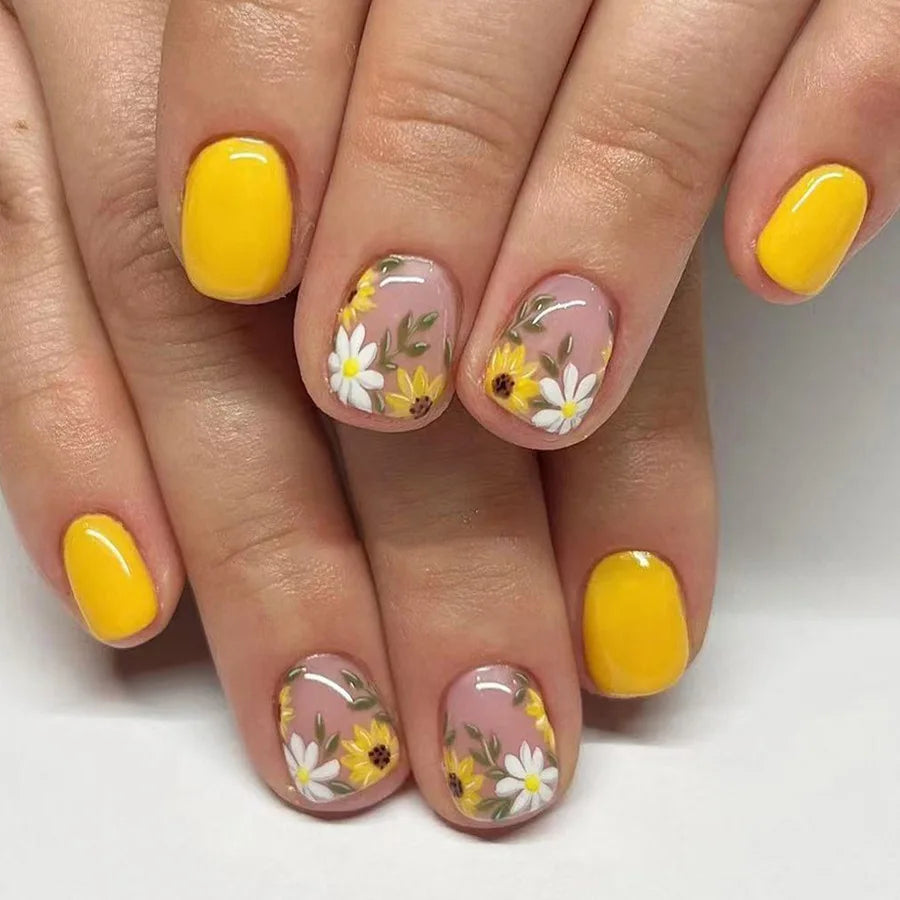 24 Pcs Cute Mini Flower Press On Nails