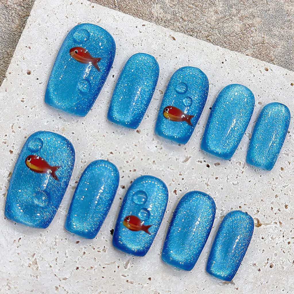 Cat's Eye Press On Nails