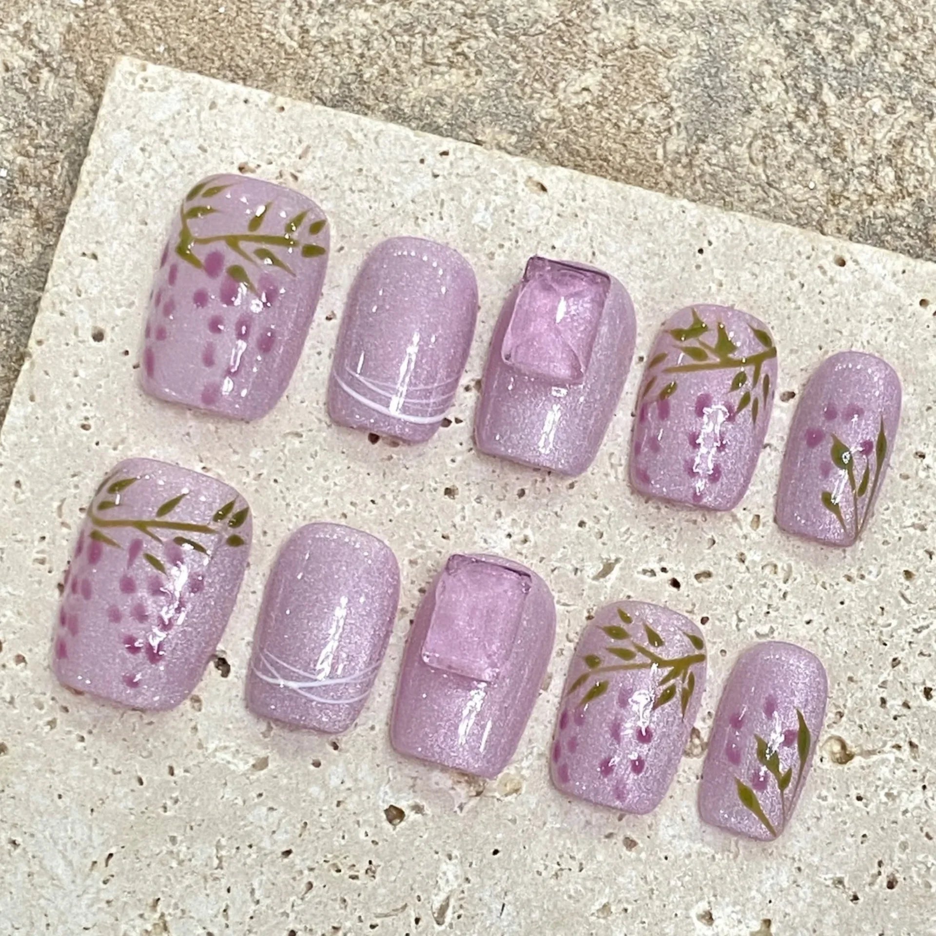 Cat's Eye Press On Nails