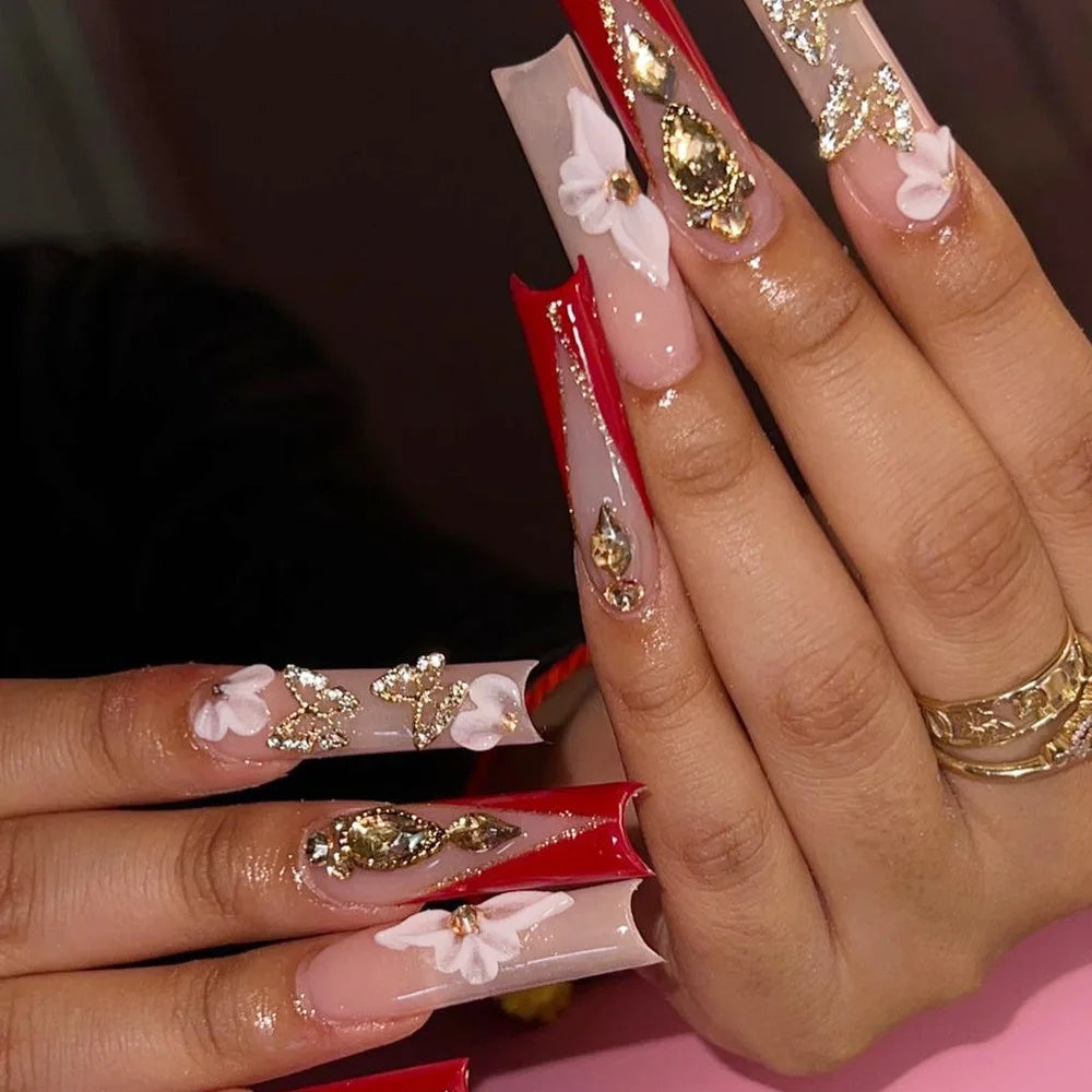 Glamorous Rhinestone-Studded Press-On Nails