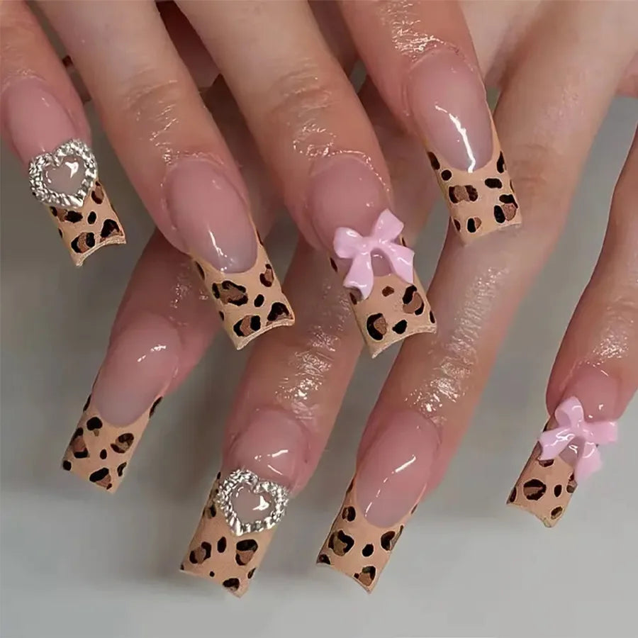 Glamorous Rhinestone-Studded Press-On Nails