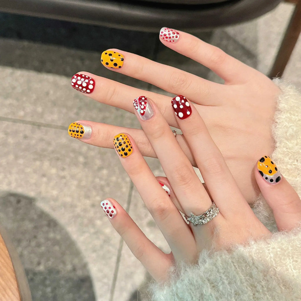 Handmade Cute Short Round Press On Nails