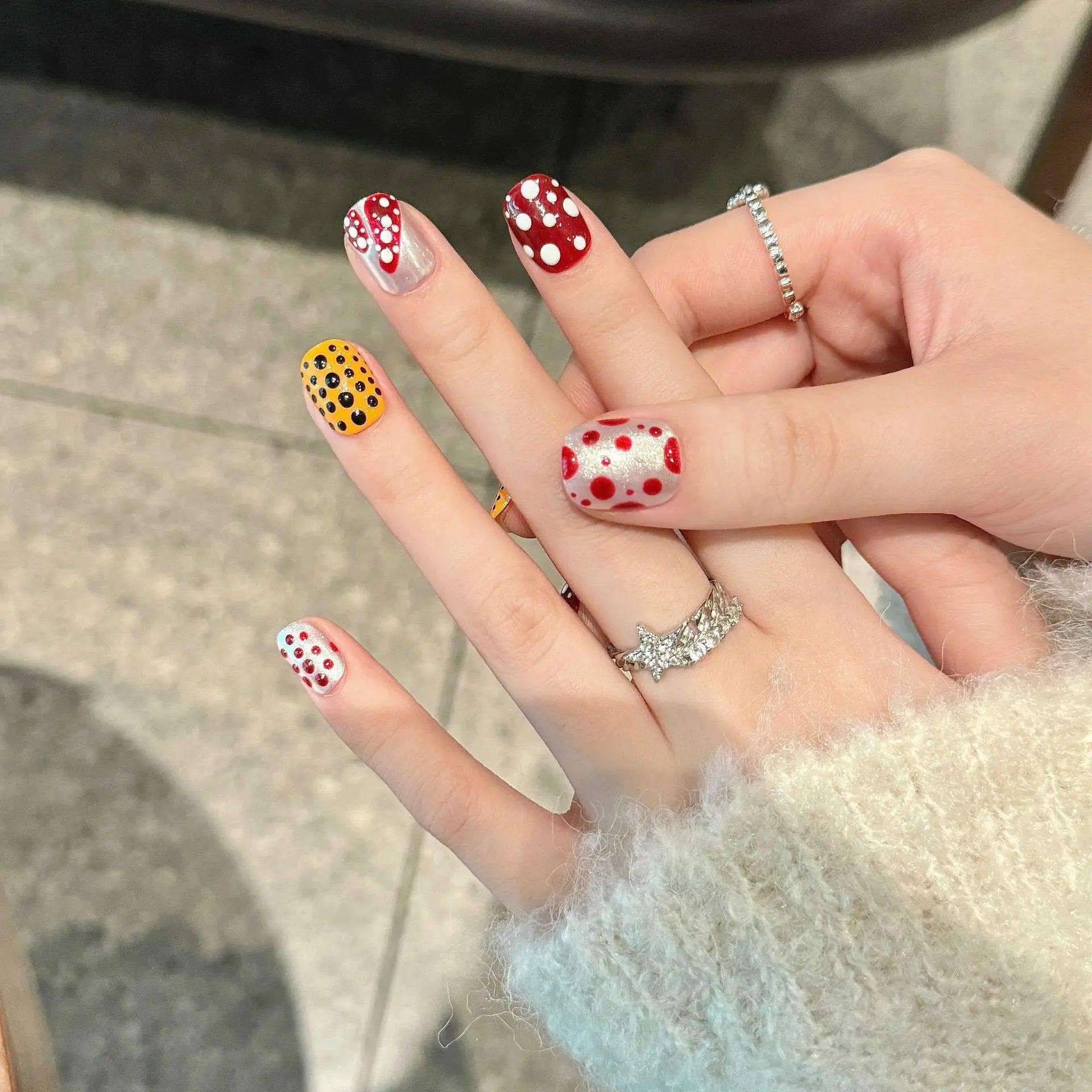 Handmade Cute Short Round Press On Nails