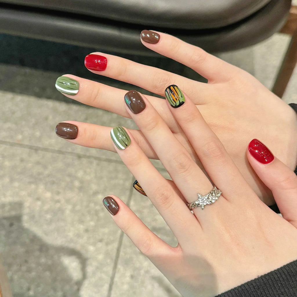 Handmade Cute Short Round Press On Nails