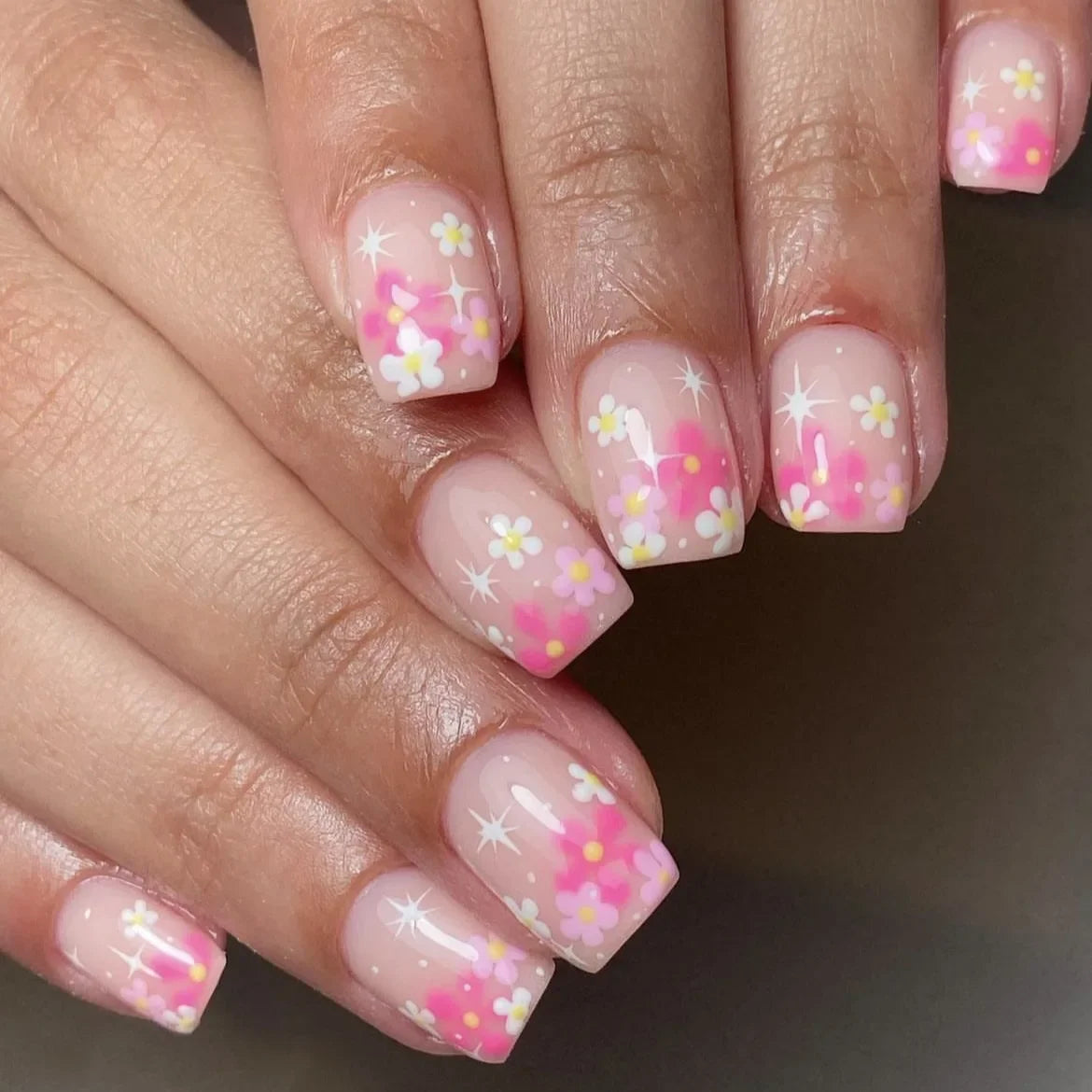 Floral Almond Press-On Nails Set